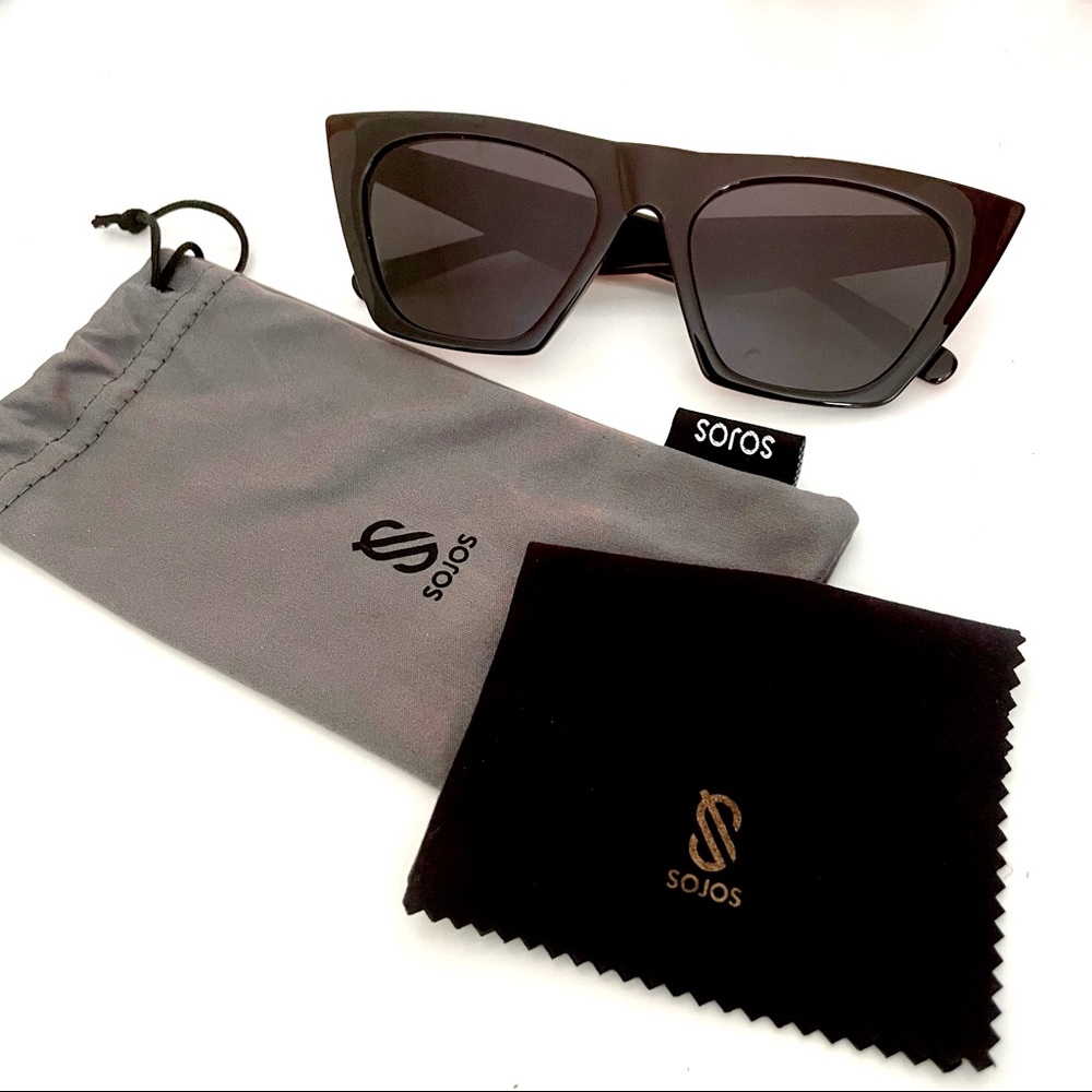 Black sunglasses